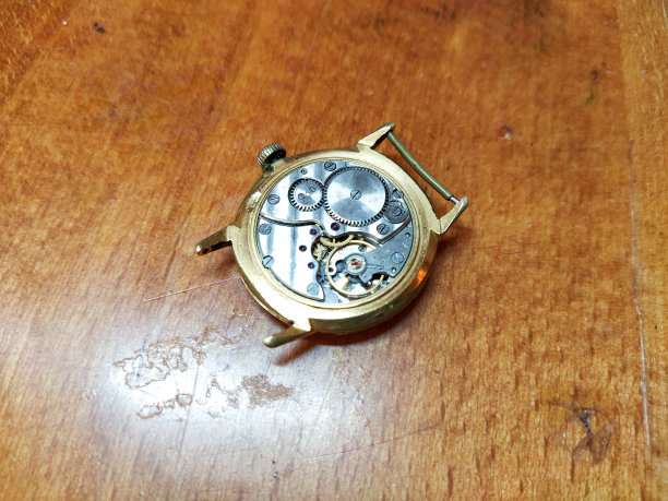 老苏联金腕表特写图片下载