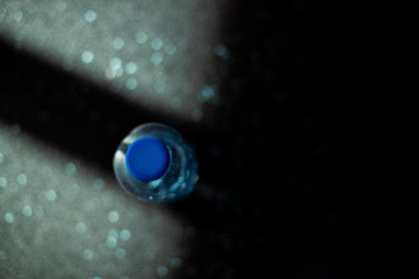 瓶装水图片下载