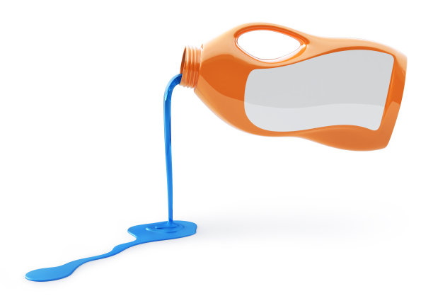 洗涤剂正从瓶子里倒出来。三维演示图片下载