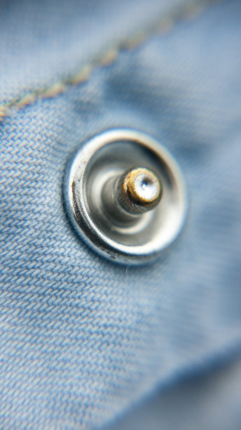 牛仔布压钮图片下载