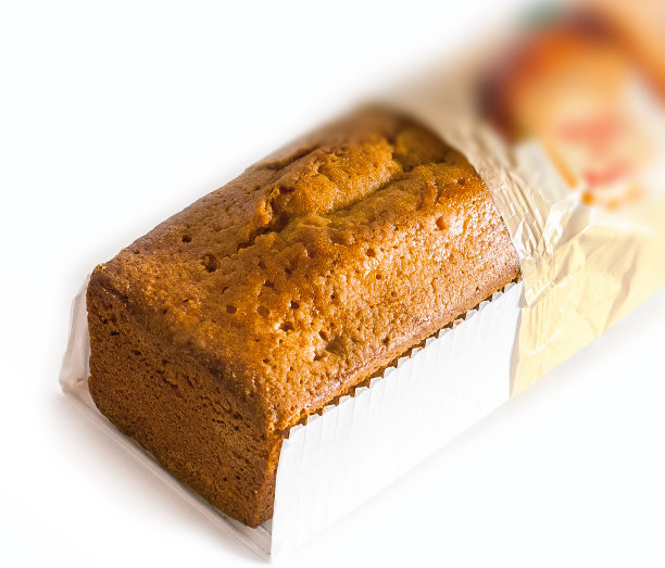 长杯形蛋糕在包装中，孤立图片下载