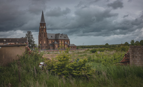 Hambach棕色煤区，RWE鬼村，幽灵村图片下载