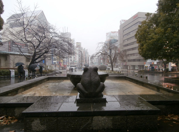 日本上野的雪天图片下载