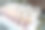 婚礼纸屑在锥形纸持有者自然花瓣准备抛在新娘和新郎仪式后。图片下载