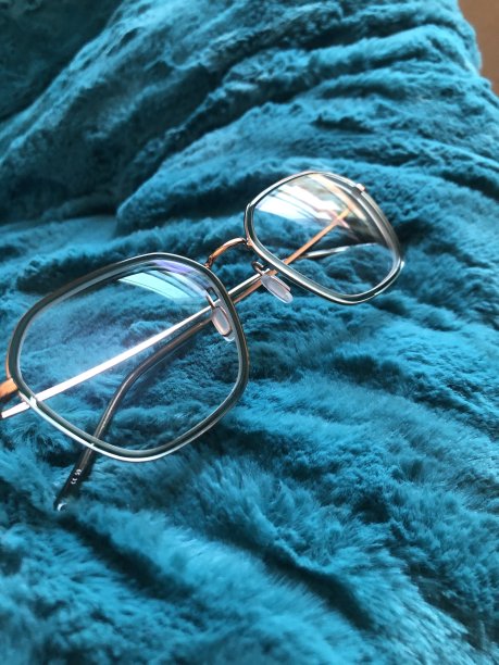 范式眼镜图片下载