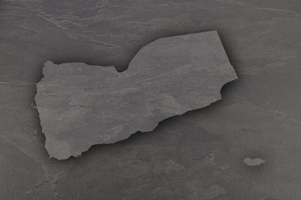 深色石板上的也门地图图片下载