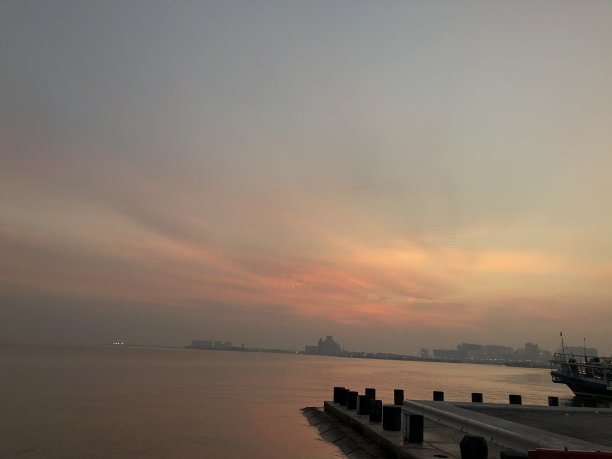 海边夜景图片下载