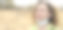 结束隔离和隔离COVID-19冠状病毒概念。一名30岁的年轻欧洲妇女摘下医用口罩，到户外大自然中呼吸新鲜空气图片下载