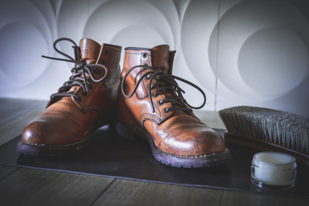 擦鞋服务图片下载