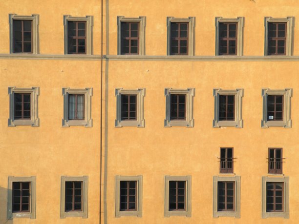 托斯卡纳墙和窗户图片下载