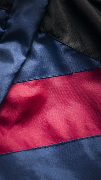 蓝色，白色和红色条纹的技术织物图片下载