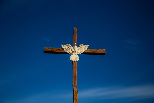 一个圣灵的形象。图片下载