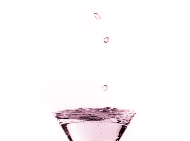 玻璃上的一滴水图片下载