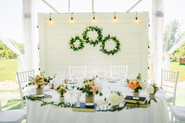 鲜花婚礼装饰。图片下载