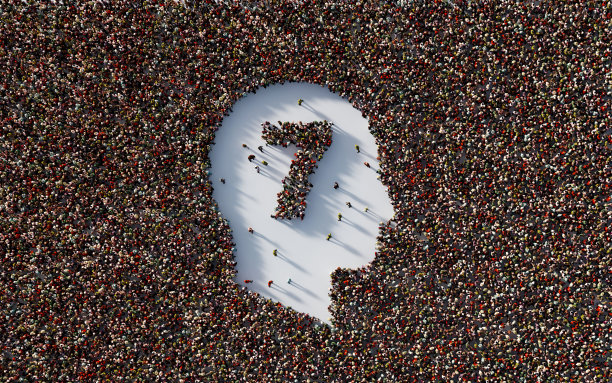 在人的头部形状中形成7号人群图片下载