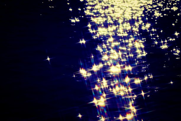 黑暗的闪闪发光的背景图片下载