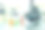 显微镜和试管用于化学实验室的科研桌上。图片下载