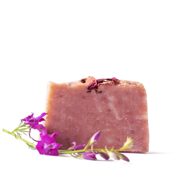 花粉色肥皂在白色孤立的背景。图片下载