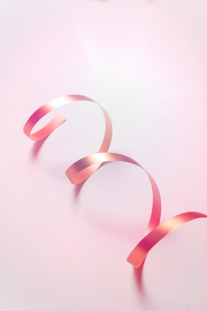 螺旋丝带上的白色背景图片下载