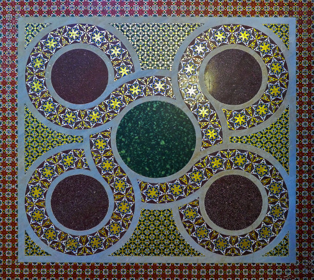 意大利西西里岛巴勒莫的传统地板装饰图片下载