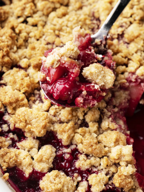 浆果水果酥饼，酥皮，水果酥皮，科布勒，樱桃酥皮，浆果水果碎馅饼图片下载