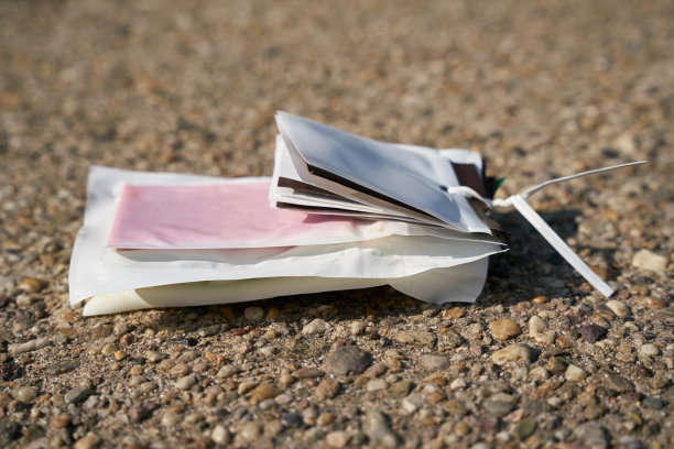 吸引亚洲长角甲虫(光肩星天牛)的信息素和kairomones图片下载