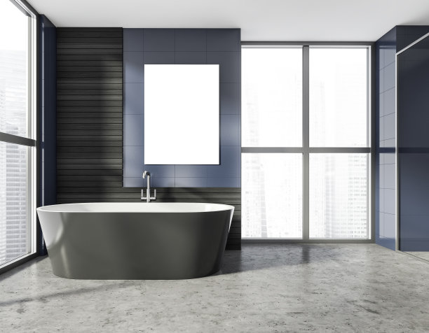模拟海报框架上的彩色瓷砖墙壁上时尚的酒店浴室内部，与黑色陶瓷浴缸。全景窗口。图片下载