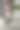 年轻的女商人在外面放松，思考图片下载
