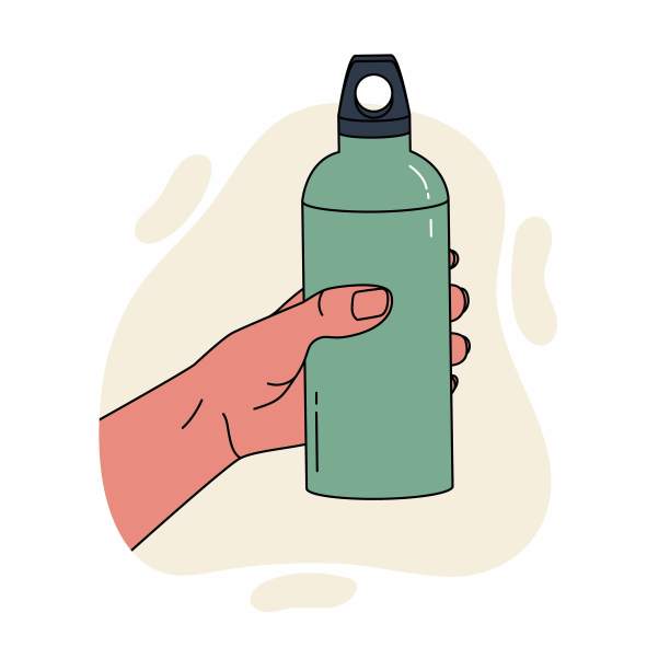 拿着可重复使用水瓶的人图片下载