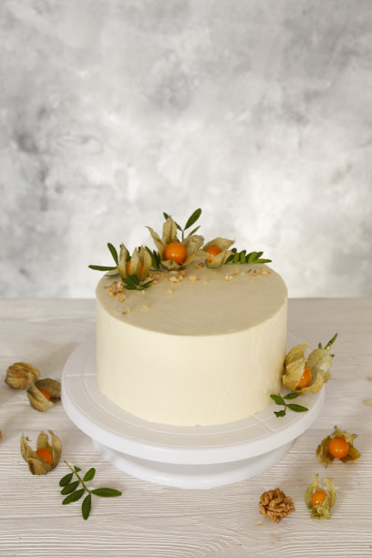 白糖衣胡萝卜蛋糕。图片下载