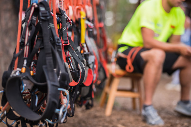 冒险公园的安全带图片下载