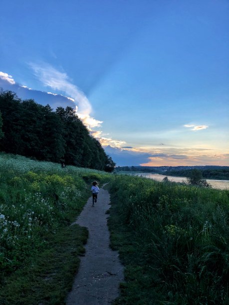 河上的日落图片下载