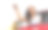 迷人的年轻女子展示了车钥匙。图片下载