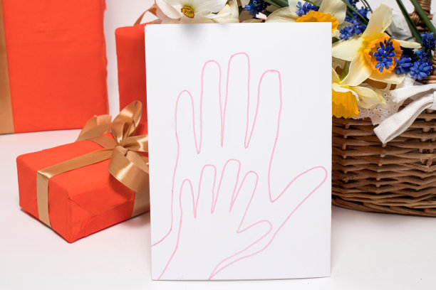 大人手印儿童卡图片下载