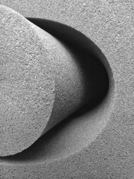 灰色海绵泡沫材料图片下载