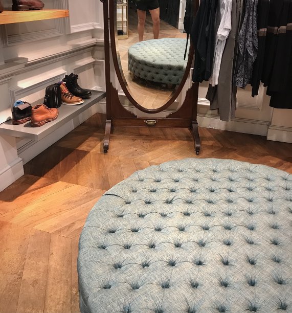 为一天梳妆打扮。图片下载