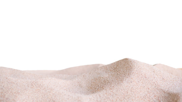 沙丘沙漠沙堆孤立在白色背景。海岸干燥的海滩。图片下载