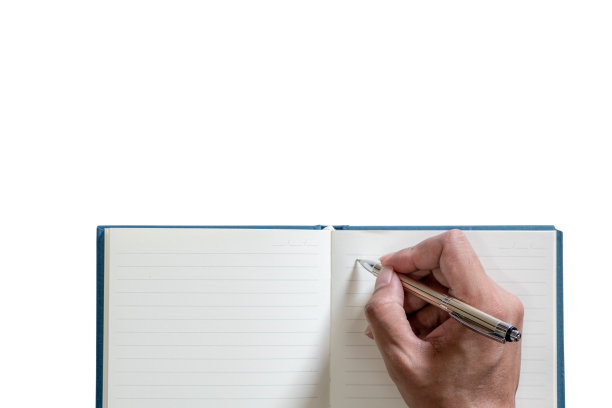 用钢笔在空白的笔记本上写字，写日记图片下载