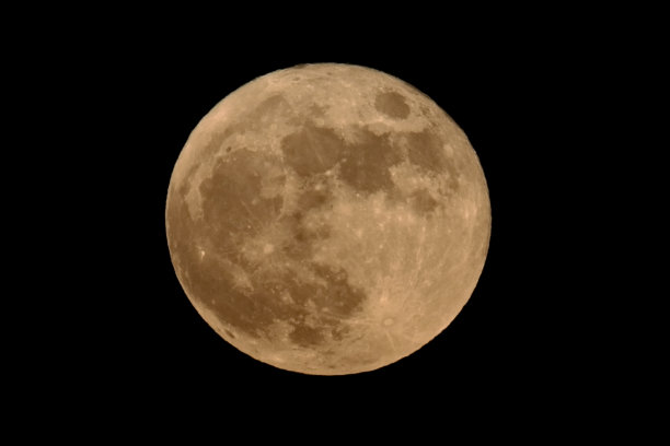 草莓月亮是2021年的最后一次超级月亮图片下载