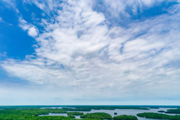 加拿大托伦斯马斯科卡湖169号公路上的哈代湖省级公园图片下载