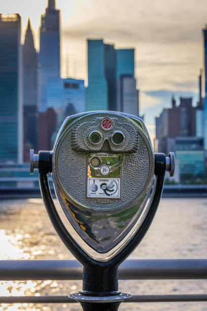 纽约市硬币操作双筒望远镜/取景器图片下载