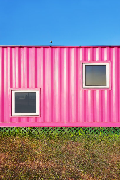 现代住宅改造后的集装箱外观图片下载