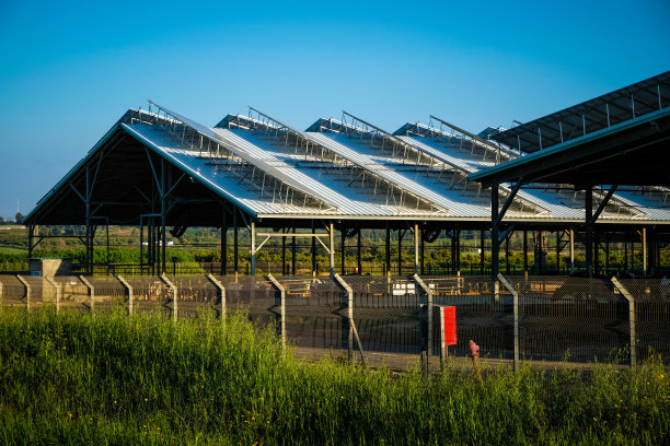太阳能板农业屋顶图片下载