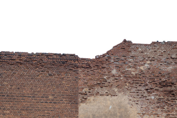 古老的砖墙。摧毁了公寓。孤立在白色背景上图片下载