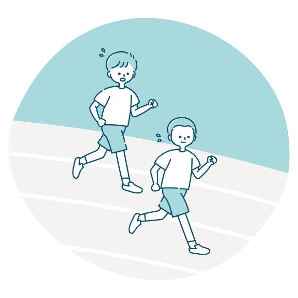 在体育课上，男孩们在操场上跑步图片下载