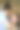 母亲在洗澡后给刚出生的婴儿洗澡。图片下载