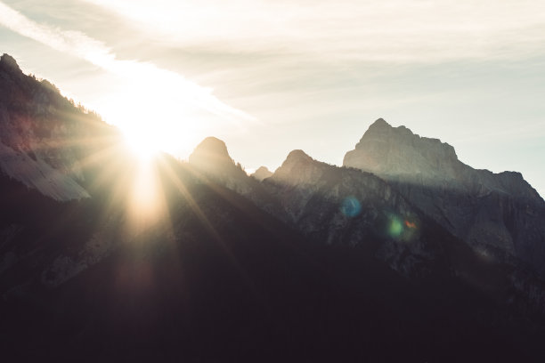 日落在Kronplatz图片下载