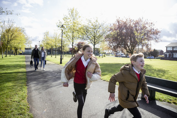 学校日结束了图片下载