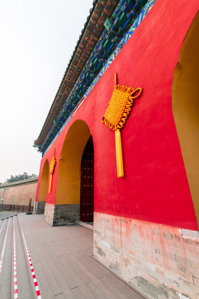 天坛古典建筑，中国复古红墙图片下载