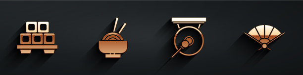 把寿司放在砧板上，亚洲面条放在碗里图片下载